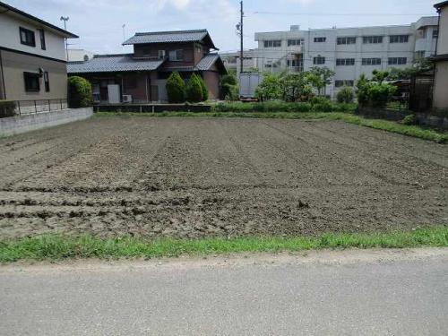 羽島郡岐南町三宅八丁目